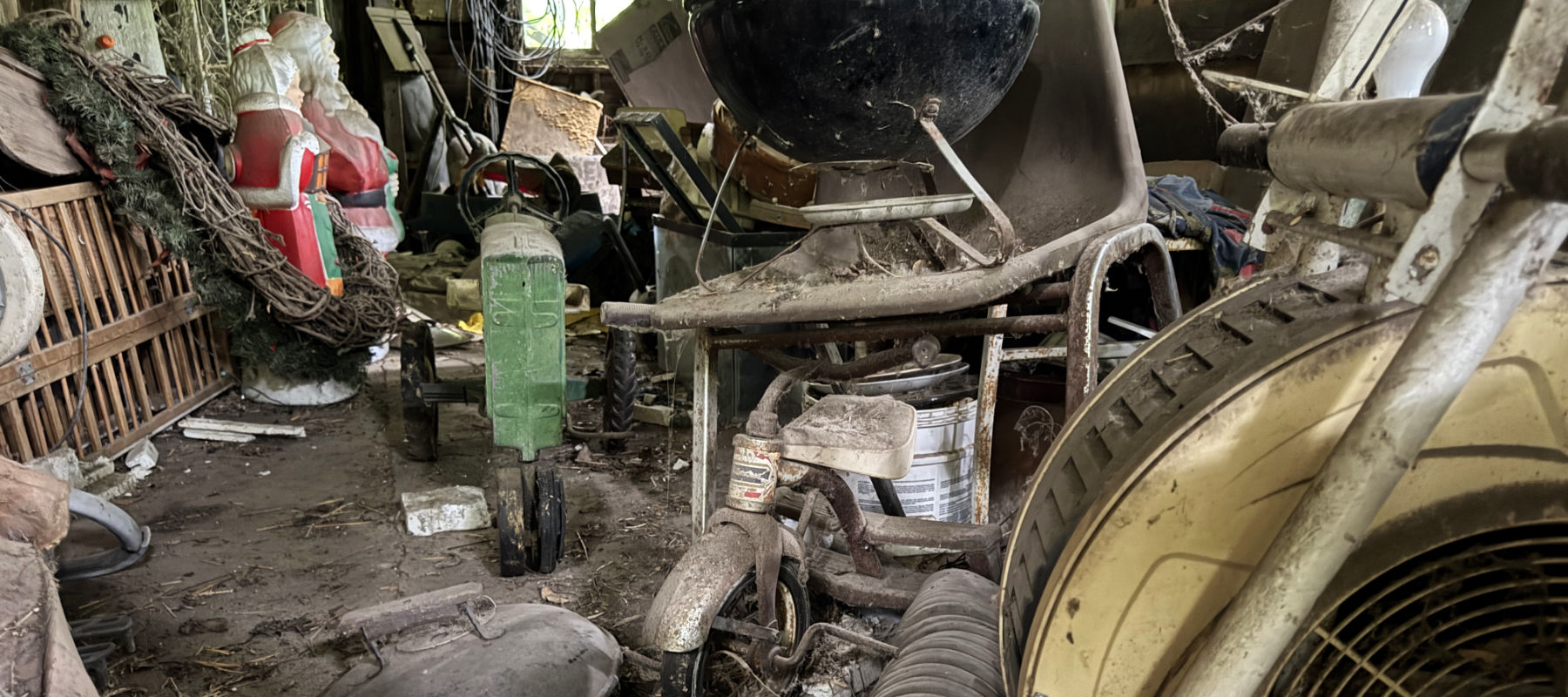 Hoarder Museum - WTF?